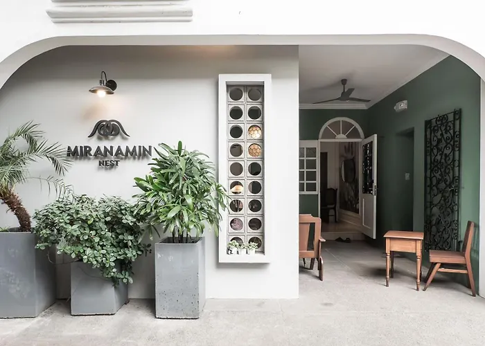 Apartment Miranamin Nest Calachuchi - Cozy In Historic - Indoor Plunge Pool, Petite Desk, Garden View With Balcony, Self-service Breakfast, Guest Kitchen, Rooftop, Pet-friendly Manila